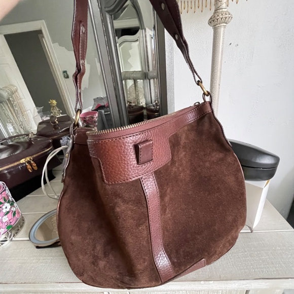 Burberry London - Picture 6 of 9